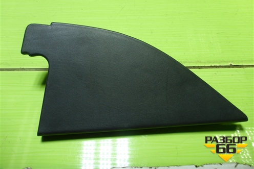Накладка двери задней левой (уголок) (0K2A168560B) для Kia Spectra с 2001г (Спектра)