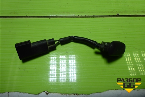 Форсунка омывателя лобового стекла (с обогревом) (XS4117666A) для Ford Mondeo 4 с 2006-2014г (Мондео)