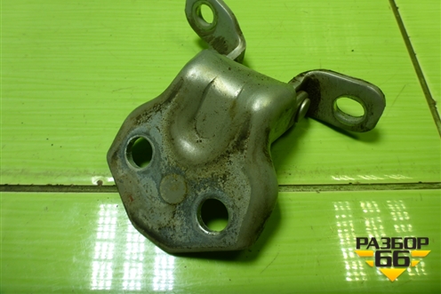 Петля двери передней правой верхняя для Kia Spectra с 2001г (Спектра)