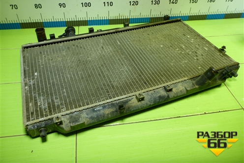 Радиатор охлаждения для Kia Spectra с 2001г (Спектра)