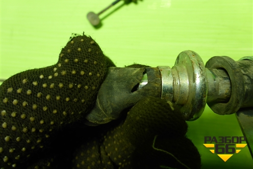 Трос стояночного тормоза (левый) для Kia Spectra с 2001г (Спектра)