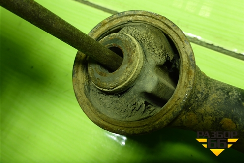 Тяга задняя продольная правая для Kia Spectra с 2001г (Спектра)