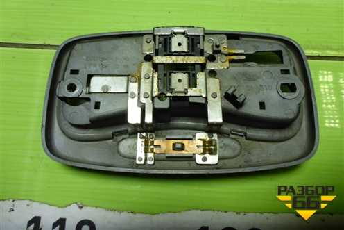 Плафон салонный центральный (0K9B051310) для Kia Spectra с 2001г (Спектра)