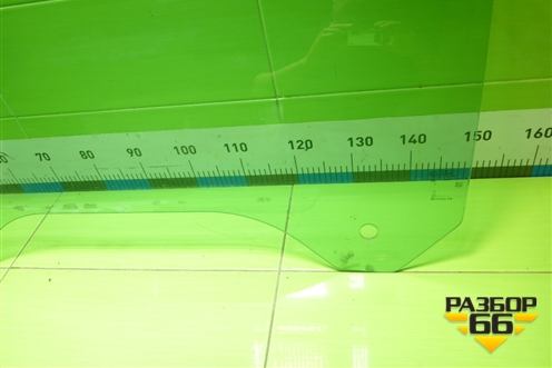 Стекло двери передней левой для Mini Cooper R52 (Купер) Стекло двери передней левой для Mini Cooper R52 (Купер)