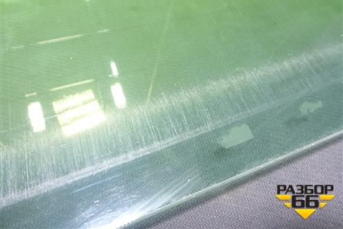 Стекло двери передней левой для Mini Cooper R52 (Купер) Стекло двери передней левой для Mini Cooper R52 (Купер)