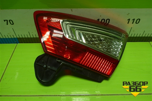 Фонарь задний внутренний правый (после 2010г) (BS7113A602AC) для Ford Mondeo 4 с 2006-2014г (Мондео)