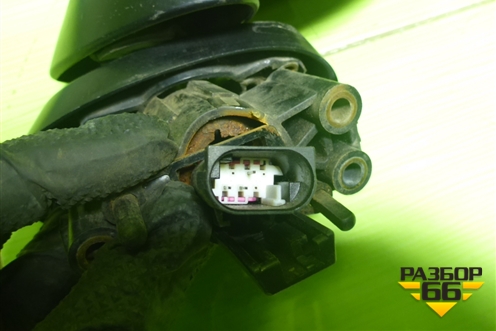 Зеркало правое электрическое (на 3 контакта) для Mini Cooper R52 (Купер) Зеркало правое электрическое (на 3 контакта) для Mini Cooper R52 (Купер)