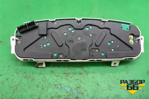 Щиток приборов МКПП (940033D845) для Hyundai Sonata-5 с 2001г (Соната) Щиток приборов МКПП (940033D845) для Hyundai Sonata-5 с 2001г (Соната)