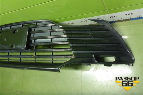 Решетка в передний бампер центральная (после 2020г) (5311306240) для Toyota Camry V70 с 2017г (Камри) Решетка в передний бампер центральная (после 2020г) (5311306240) для Toyota Camry V70 с 2017г (Камри)