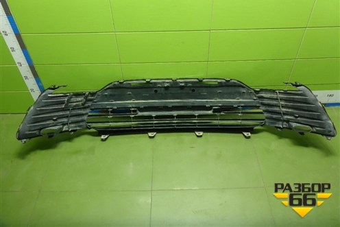 Решетка в передний бампер центральная (после 2020г) (5311306240) для Toyota Camry V70 с 2017г (Камри) Решетка в передний бампер центральная (после 2020г) (5311306240) для Toyota Camry V70 с 2017г (Камри)