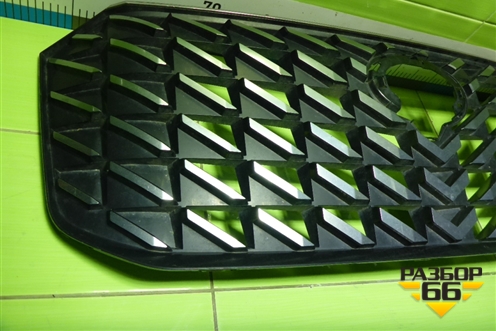 Решетка радиатора (7110003DRS0200) для GAC GS8 с 2021-2025г (ГС8)