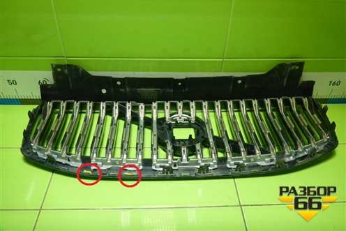 Решетка радиатора (после 2021г) (32234984) для Volvo XC60 с 2017-2025г (ХС60)