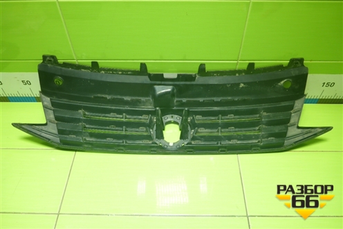 Решетка радиатора (6RU853653B) для Volkswagen Polo (седан) с 2010г (Поло)