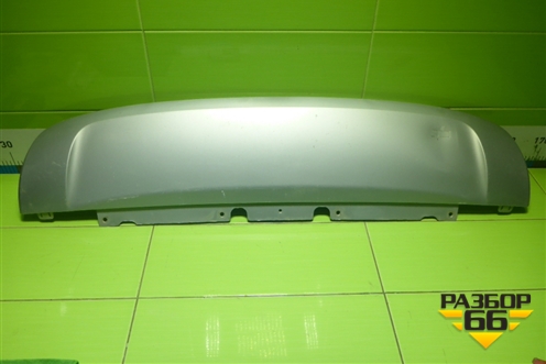 Накладка переднего бампера нижняя (LK7217F011AA) для Land Rover Discovery Sport с 2014г (Дискавери Спорт)