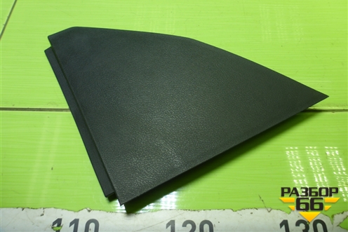 Накладка на торпедо (боковая правая) (77215SMGE010) для Honda Civic 5D с 2005-2011г (Цивик)