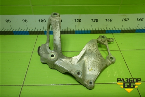 Кронштейн подрамника правый для Honda Civic 5D с 2005-2011г (Цивик)