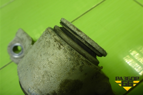 Кронштейн подрамника правый для Honda Civic 5D с 2005-2011г (Цивик)