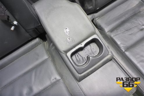 Сиденья комплект (5ти дверный хетчбэк с AIR BAG и подогревом) для Honda Civic 5D с 2005-2011г (Цивик)