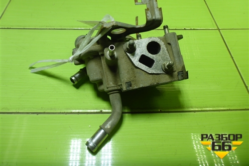 Корпус термостата (1.8л R18A2) для Honda Civic 5D с 2005-2011г (Цивик)