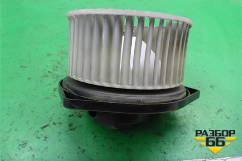 Моторчик отопителя (5027261040) для Mitsubishi Lancer-9  с 2003-2008г (Лансер)