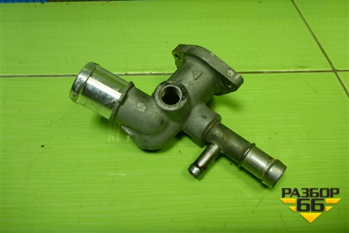 Фланец двигателя системы охлаждения (1.6л G4FC) (256002B003) для Kia Rio с 2011-2016г (Рио 3)