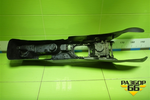 Консоль (846114Y000) для Kia Rio с 2011-2016г (Рио 3)