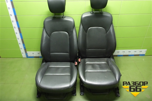 Сиденья комплект (AIR BAG подогрев мех.регулировка) для Hyundai Santa Fe с 2012-2018г (Санта Фе)