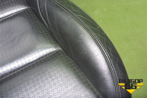 Сиденья комплект (AIR BAG подогрев мех.регулировка) для Hyundai Santa Fe с 2012-2018г (Санта Фе)