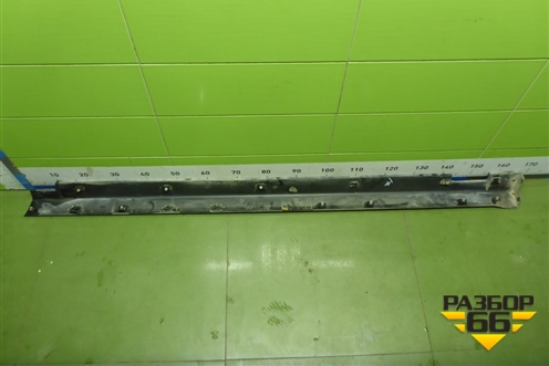 Накладка на порог наружная левая (877512W000) для Hyundai Santa Fe с 2012-2018г (Санта Фе)