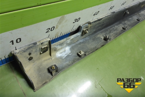 Накладка на порог наружная правая (877522W000) для Hyundai Santa Fe с 2012-2018г (Санта Фе)