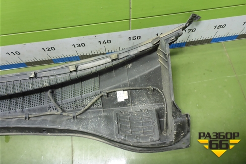 Решетка стеклоочистителей (861512W000) для Hyundai Santa Fe с 2012-2018г (Санта Фе)