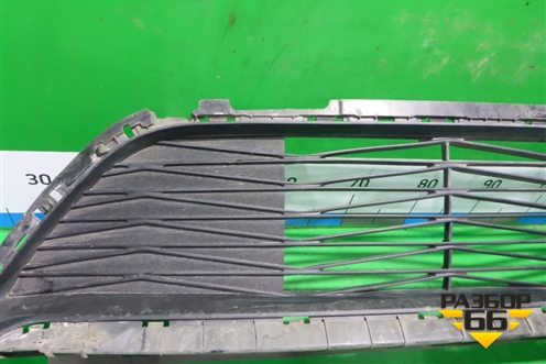 Решетка в передний бампер центральная (после 2021г) (86560J7DA0) для Kia Ceed с 2018-2024г (Сид 3)