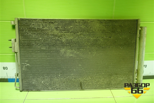 Радиатор кондиционера (976062W500) для Hyundai Santa Fe с 2012-2018г (Санта Фе)