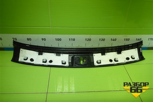 Обшивка багажника на заднюю панель (857712W000) для Hyundai Santa Fe с 2012-2018г (Санта Фе)