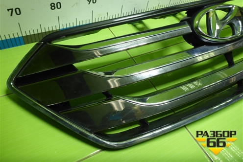 Решетка радиатора (до 2015г) (863512W050) для Hyundai Santa Fe с 2012-2018г (Санта Фе)