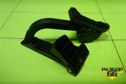 Педаль газа электронная (327002W110) для Hyundai Santa Fe с 2012-2018г (Санта Фе)