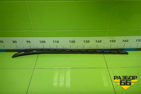 Молдинг лобового стекла левый (861312W000) для Hyundai Santa Fe с 2012-2018г (Санта Фе)