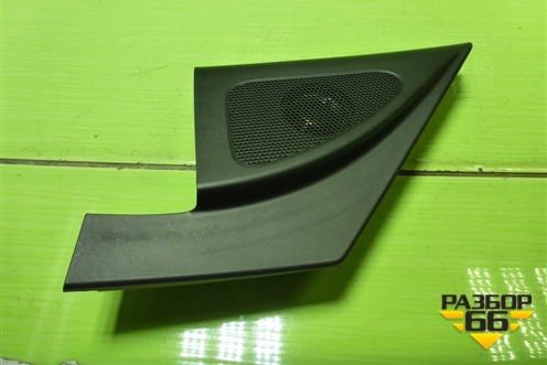 Накладка двери передней левой уголок (876512W000) для Hyundai Santa Fe с 2012-2018г (Санта Фе)