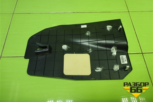 Накладка внутренняя (консоли левая) для Hyundai Santa Fe с 2012-2018г (Санта Фе)