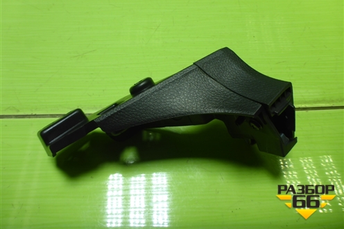 Накладка на торпедо (правая) (847752W000) для Hyundai Santa Fe с 2012-2018г (Санта Фе)