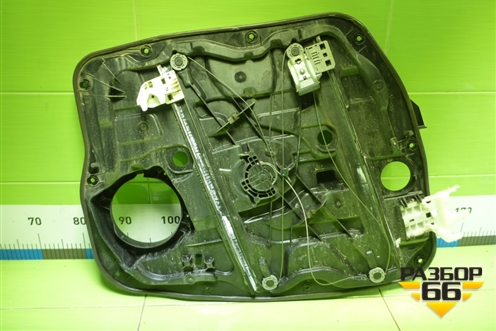 Панель внутренняя двери передней правой (824802W250) для Hyundai Santa Fe с 2012-2018г (Санта Фе)