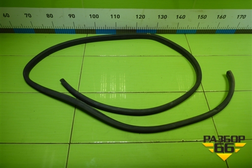 Уплотнитель двери задней левой (седан) для Kia Rio с 2011-2016г (Рио 3)