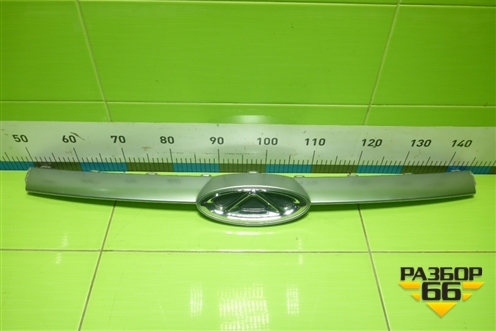 Накладка на решетку радиатора (602002323AA) для Chery Arrizo 8 с 2022г (Арризо 8)