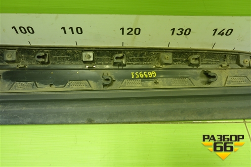 Накладка двери передней левой (5500164XKQ00B) для Haval F7 с 2019г (Ф7)