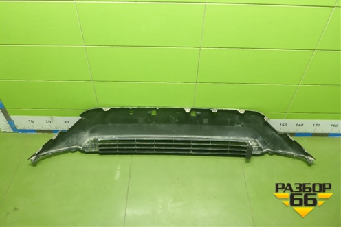 Решетка в передний бампер центральная (5311342110) для Toyota Rav-4 с 2018г (Рав 4)