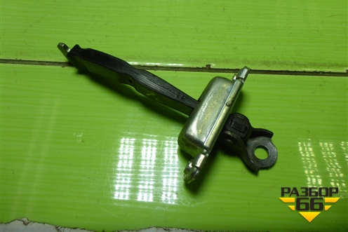 Ограничитель двери задней левой для Kia Rio с 2011-2016г (Рио 3)