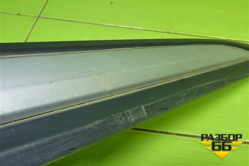 Накладка двери передней правой (после 2015г) (5727A404) для Mitsubishi Outlander с 2012-2024г (Аутлендер)