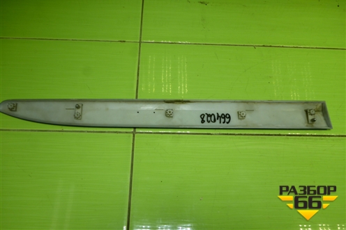 Накладка двери задней правой (6600213646) для Geely Tugella с 2019г (Тугелла)