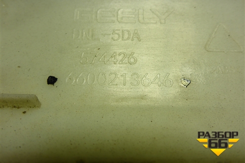 Накладка двери задней правой (6600213646) для Geely Tugella с 2019г (Тугелла)