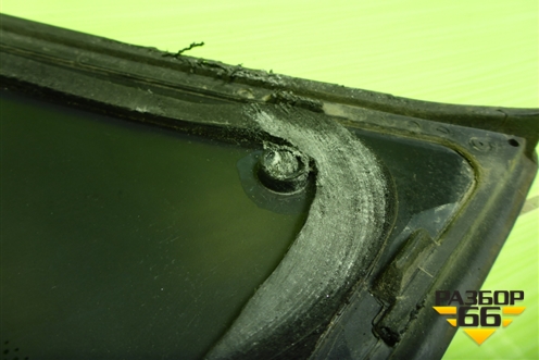 Стекло глухое правое (8R0845300G) для Audi Q5 c 2008-2017г (Ку 5)